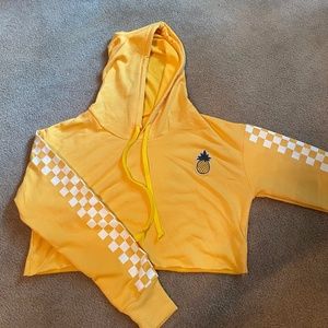 Romwe Cropped Hoodie